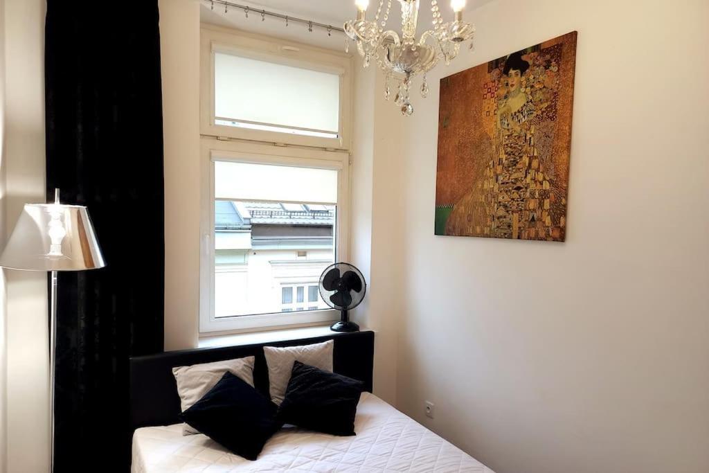 Appartement Old Town - Traugutta Street à Cracovie Extérieur photo